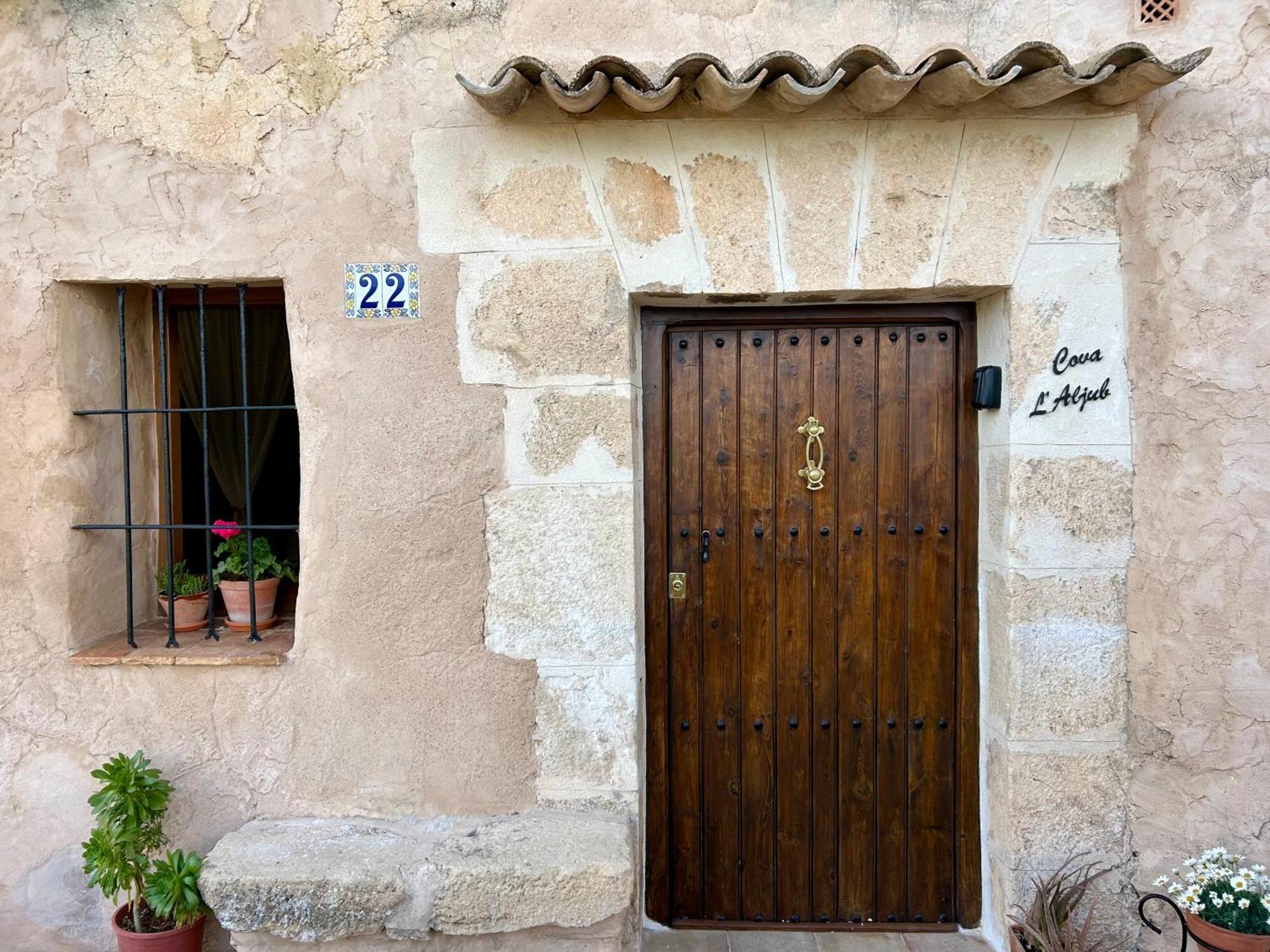Cova L'aljub Ferienhaus Bocairent